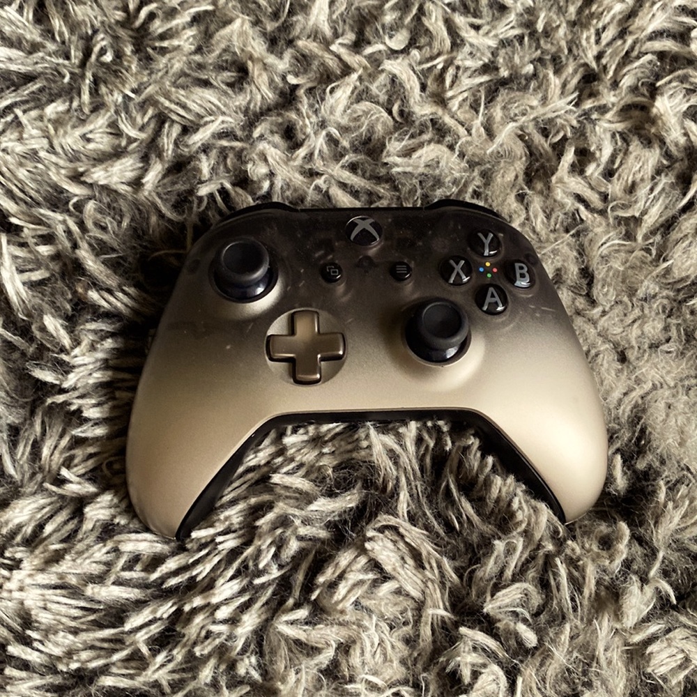 Xbox Gaming Controller